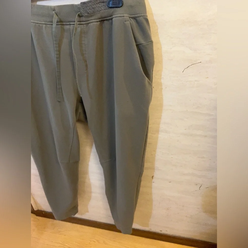 Lululemon City Sweat Jogger Shorter Length Grey Sage